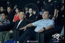 Sau scandal, Phạm Băng Băng phải ngồi ghế sau, bị xóa khỏi poster