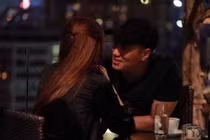 Bị Quế Vân đăng ảnh hẹn hò, Việt Anh và vợ phản ứng bất ngờ