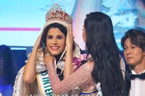 Thùy Tiên trượt Top 15, người đẹp Venezuela đăng quang Hoa hậu Quốc tế
