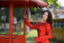 Nhan sắc đại diện VN thi Miss World 2013 Lại Hương Thảo