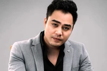 Giữa tin đồn sang Đức định cư, diễn viên Trọng Hùng lộ diện dọa kiện