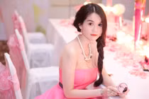 Ngọc Trinh lên tiếng về tin yêu tỷ phú Hoàng Kiều