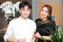 Con trai Chi Bảo tiết lộ điều bất ngờ về bạn gái của ba