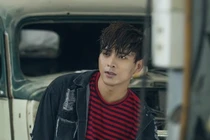 Soi quá khứ đi bụi, trấn lột, “điều phối gái bia ôm” của Hồ Quang Hiếu