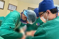 Tinh hoàn ẩn trong ổ bụng 31 năm, chuyên gia cảnh báo