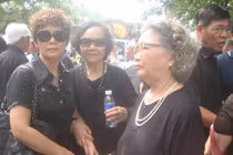 Nhiều nghệ sĩ già tiễn đưa nữ ĐD cô đơn Bạch Diệp