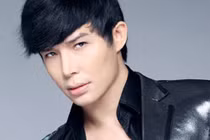 Nathan Lee mạnh tay mua váy 200 triệu tặng HH Ngọc Hân