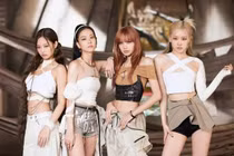 BTC concert BlackPink xin lỗi về bản đồ “đường lưỡi bò“