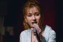 Thu Thuỷ xuất hiện bơ phờ sau scandal để chồng mới "bạo hành" con trai