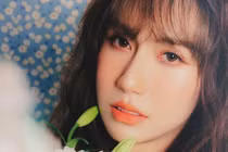 Lynk Lee khoe nhan sắc rạng ngời khiến "gái thẳng" cũng thầm ghen tị