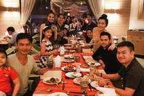 Trang Nhung hạnh phúc đón sinh nhật cùng chồng sắp cưới