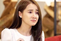 Nhã Phương khóc nghẹn khi tâm sự chuyện yêu Trường Giang
