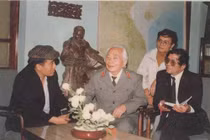 Lê Lựu nước mắt như mưa kể về Đại Tướng