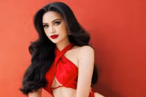 Ngọc Châu diện bikini nóng bỏng, Diễm My 9x quyến rũ