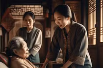 8/3 đưa mẹ chồng 10 triệu, yêu cầu của bà khiến tôi sốc