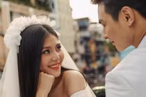 Trước ngày lên xe hoa, Chúng Huyền Thanh tung bộ ảnh cưới lung linh 