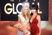 Siêu mẫu Hà Anh gợi cảm bên Hoa hậu Toàn cầu 2015