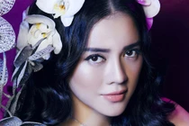 Lý Nhã Kỳ tóc mây bồng bềnh như công chúa