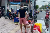 Công Vinh than "đời bất công" khi giúp Thủy Tiên từ thiện