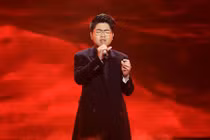 Mỹ Tâm đau tim nghe học trò hát hit Sơn Tùng MTP