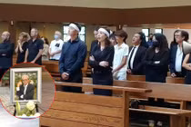 Hà Kiều Anh nén đau thương trong tang lễ NSƯT Đào Quốc Trụ