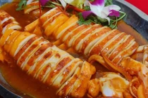 Top đặc sản tươi ngon, hút du khách tại hòn đảo Quảng Ninh