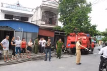 Tin mới nhất về người đàn ông khóa cửa đốt nhà vì ghen tuông