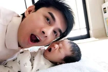 Con trai Đan Trường đáng yêu trong bộ ảnh đầy tháng