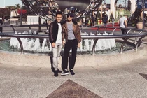 Ảnh hiếm con trai ruột Hoài Linh đi du lịch cùng cha