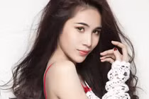  Thủy Tiên làm giai nhân trên sàn diễn