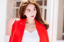 Ngọc Trinh: “Ngủ cùng nhau thì dễ, thức cùng nhau mới khó“