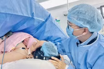 Em bé thứ 2 được thông tim bào thai chào đời khỏe mạnh