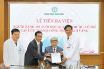 Cứu sống cụ ông 103 tuổi bị đột quỵ