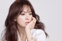 Rộ tin Song Hye Kyo 2 lần bị bắt quả tang ngoại tình