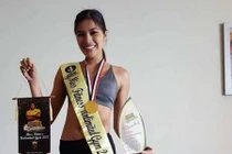 Nguyễn Thị Thành nhận giải vàng, “phớt lờ” lệnh triệu tập khẩn