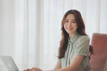 Mê mẩn nhan sắc tuyệt xinh của "gái 2 con" Đặng Thu Thảo