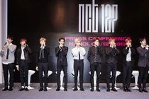 Fan phát cuồng khi Taeyong nói muốn ở lại Việt Nam