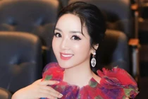 Giáng My tuổi 51 qua ảnh cam thường có "ảo" như búp bê sống?