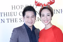 Uyên Linh run khi hát cùng Trọng Tấn trong đêm nhạc Giáng sinh