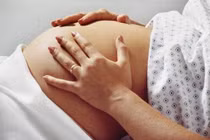 Sản phụ tố Bệnh viện C: Thai 25 tuần sinh non… nuôi dưỡng tốt?