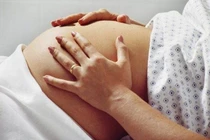 Sản phụ tố Bệnh viện C: Thai 25 tuần sinh non… nuôi dưỡng tốt?