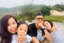 Vợ diễn viên Hồng Đăng: Giỏi chăm con lại khéo chiều chồng!