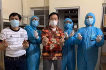 Chí Tài khoe rời khu cách ly tập trung, nhìn lại loạt ảnh đúng là khác biệt!