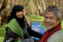 Diva Thanh Lam hạnh phúc đi du lịch cùng bạn trai bác sĩ