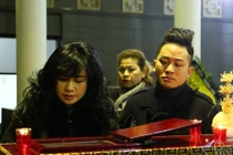 Thanh Lam, Tùng Dương lặng người tiễn biệt nhạc sĩ Hoàng Vân