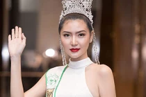 Ngọc Duyên lên chiến lược huấn luyện Hoàng Thu Thảo thi sắc đẹp