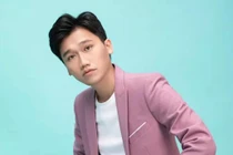 Xuân Nghị xin lỗi sau bài đăng cà khịa "bà H" rùm beng cõi mạng