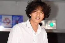 Tài tử “Trái tim mùa thu” Won Bin xuống sắc khiến fan ngỡ ngàng