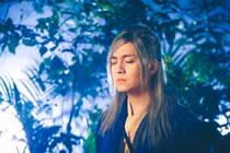 MV của Ngô Kiến Huy bị nghi copy ý tưởng "Lạc trôi" của Sơn Tùng