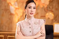 Hoa hậu Thu Hoài xinh đẹp, trẻ trung bất chấp tuổi tác